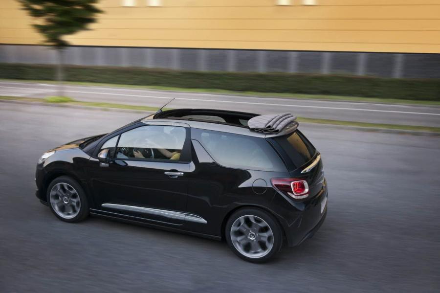  Citroen DS3 Cabrio 2012 года  (фото 65 из 115)